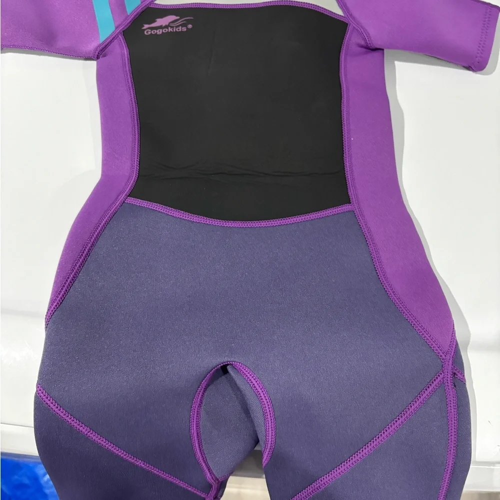 GOGO Kids Neoprene Swim Wetsuit - Picture 9 of 10